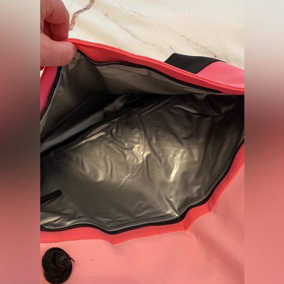 Victoria’s Secret Travel Pouches - Picture 5 of 11